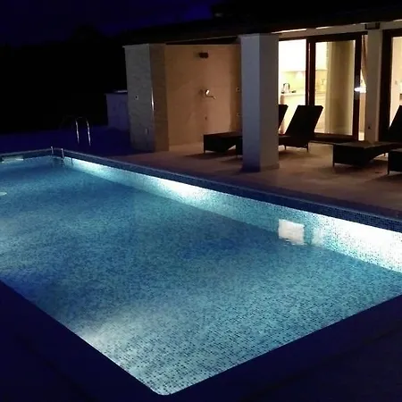 Villa Mala Halu'